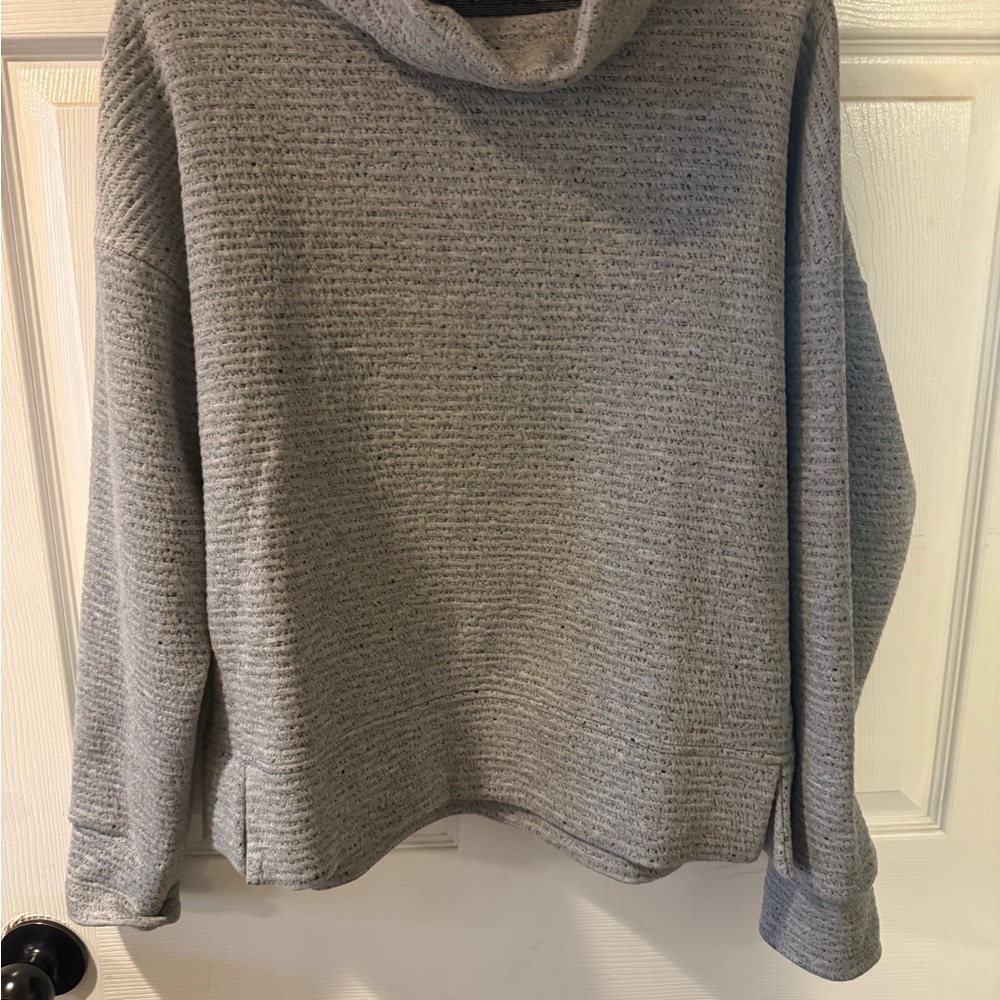 Calia by Carrie Underwood Cozy Gray Women's Sweater
